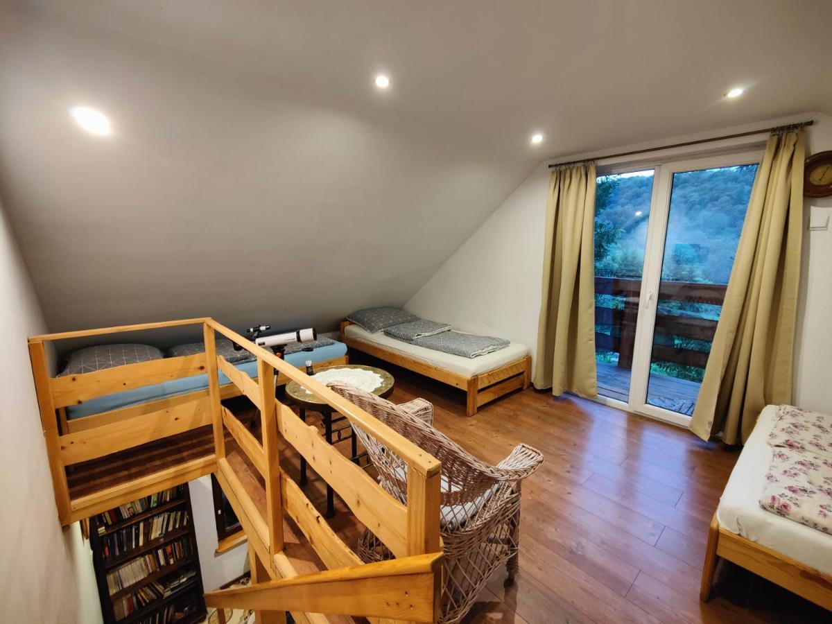 Chatka Pod Trohancem Lutowiska Bagian luar foto